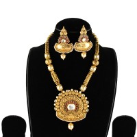 Send Gifts on Valentine's Day to India